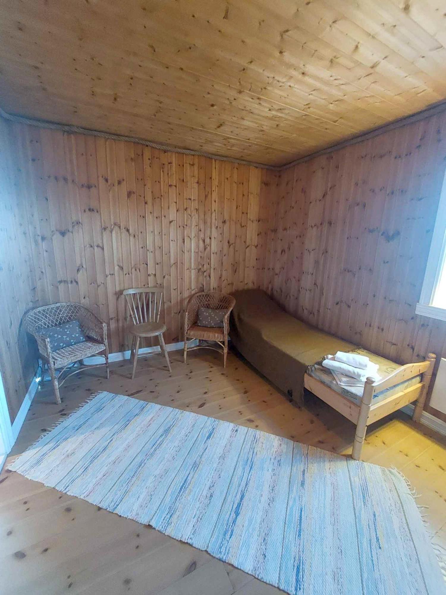 Valen Cabins In Рейне Екстер'єр фото