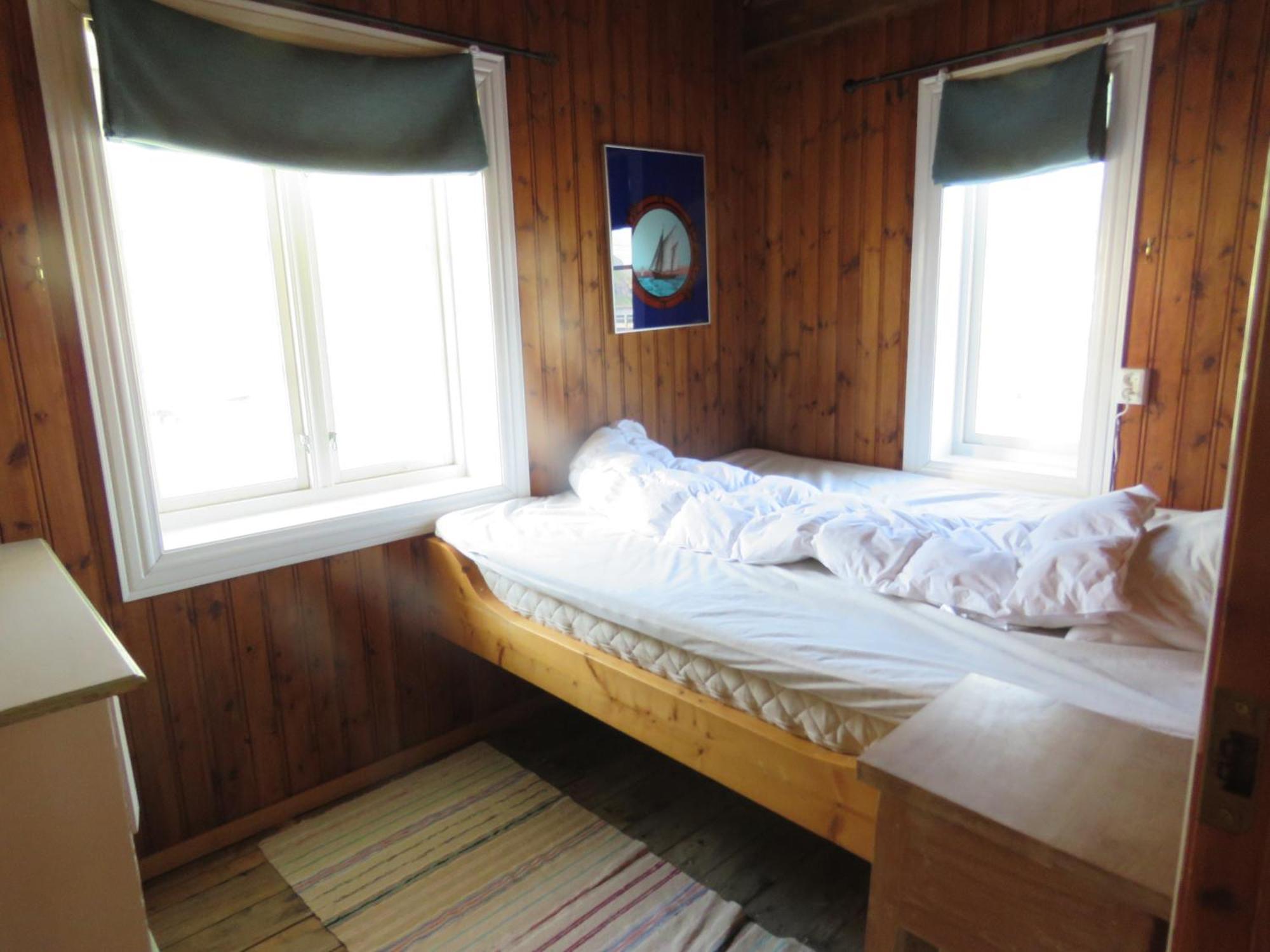 Valen Cabins In Рейне Екстер'єр фото